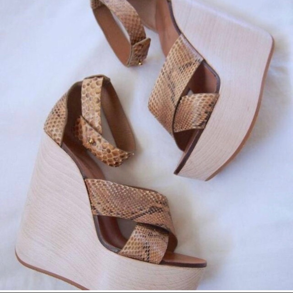 Chloè Snakeskin Wedges